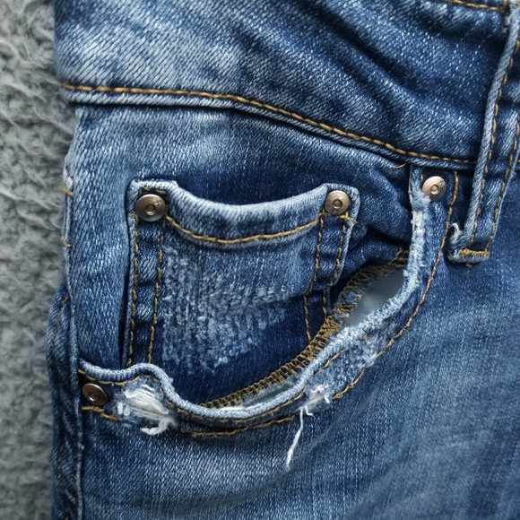 Daytrip Women's 28 Virgo Blue Cropped Bootcut Jeans 31.75" 24.25" 9" - Picture 3 of 12